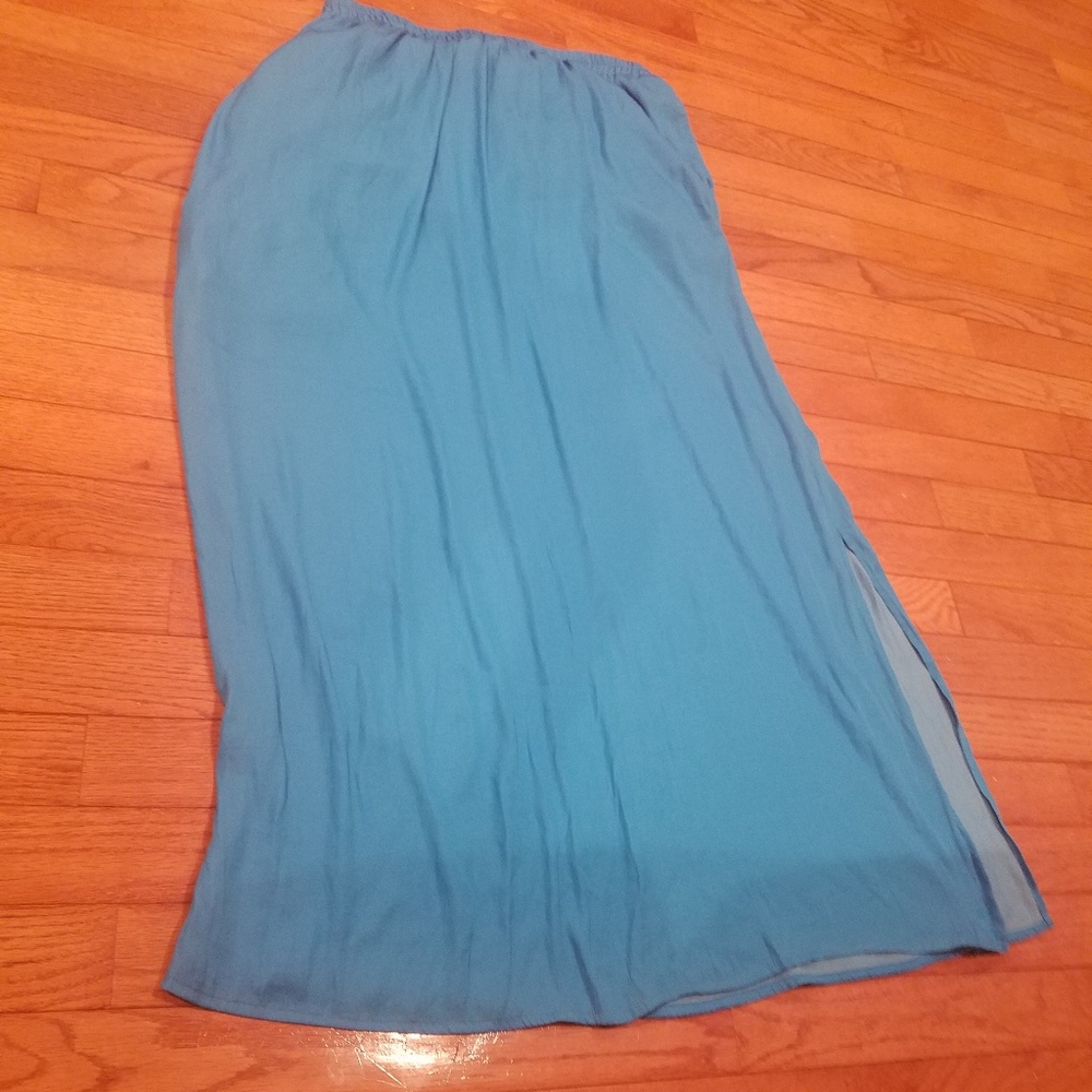 EUC-Loft Maxi Skirt